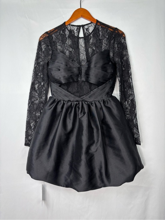 Self-Portrait Dresses & Skirts - NEW Self Portrait Black Taffeta Lace Mini Dress Size 4 Bubble Hem Long Sleeve